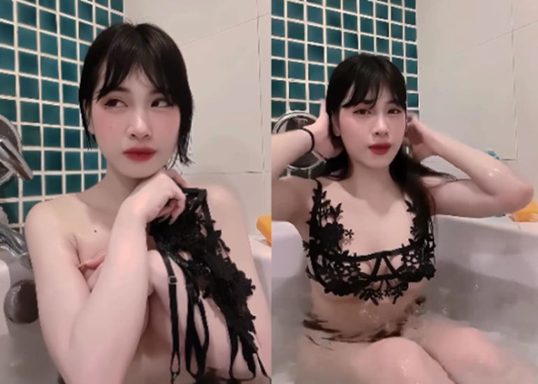 Clip Nóng 18+ Gái Xinh Cuồng Nhiệt Lên Đỉnh Mê Đắm Cuộc Tình