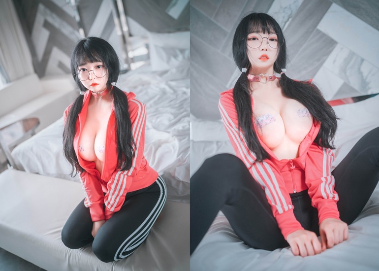 Ảnh Hot 18+ Cosplay G&aacute;i Đẹp Aram 아람, [DJAWA] Hot Pink Jersey!