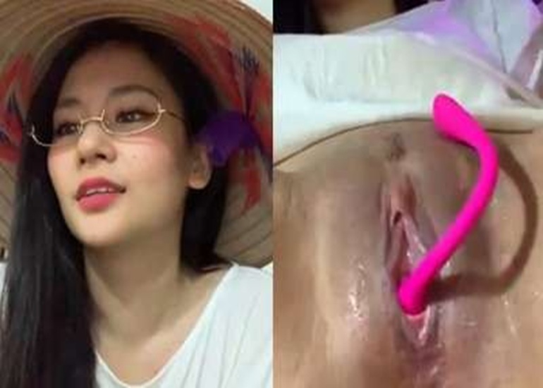 Clip Nóng 18+ Em Gái Nón Lá Mmlive Đỉnh Cao Gái Việt Nam Live Móc Bướm